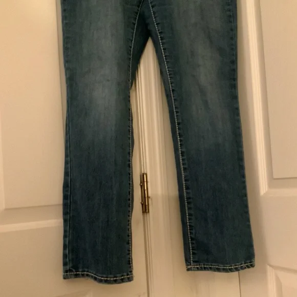 Nine West, Date Night denim jeans. - Picture 3 of 11